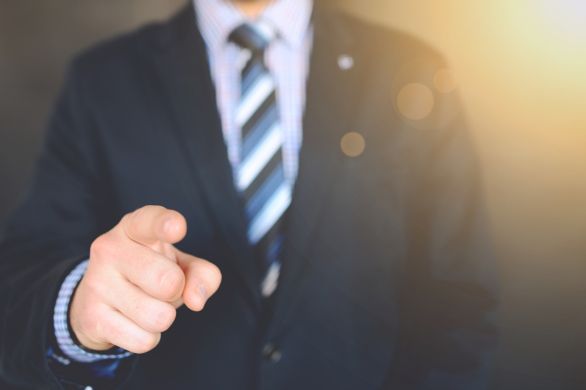 Slechte ‘bazen’ en managers kosten bakken met geld
