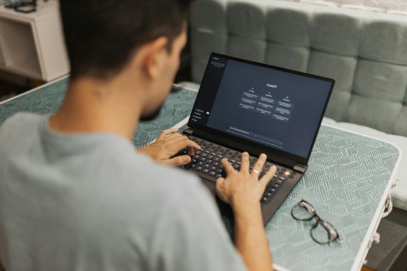 Bedrijven die AI toepassen zijn groter, innovatiever en winstgevender