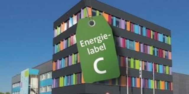 Eerste waarschuwing aan kantooreigenaren zonder energielabel C