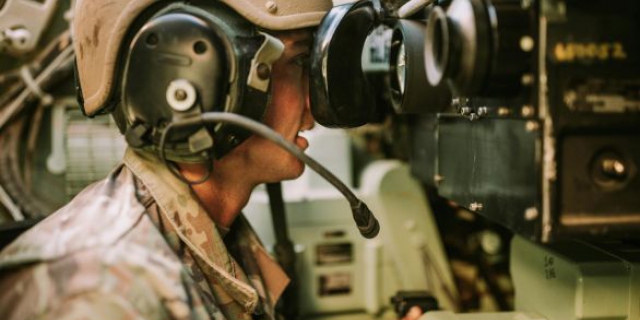 Defensie-industrie zoekt technici, maar personeel schaars
