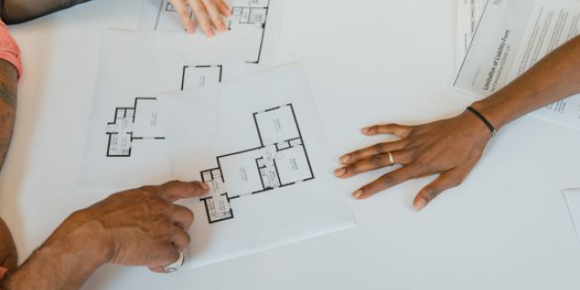 Een jaar tussen hapering en herstel, met 2026 als kantelpunt