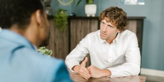 Bereid jouw organisatie voor op de verplichte vertrouwenspersoon en de gedragscode ongewenst gedrag